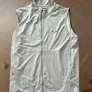 Oakley Men's Large Light Gray Full-Zip Athletic Vest